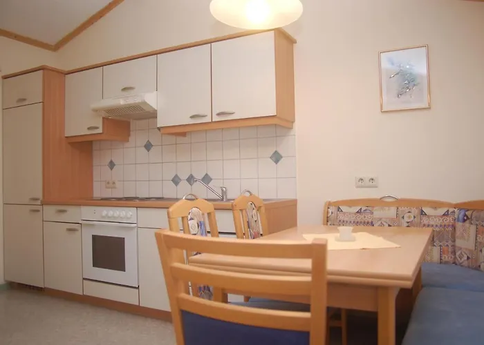 Hofer Apartment Pruggern